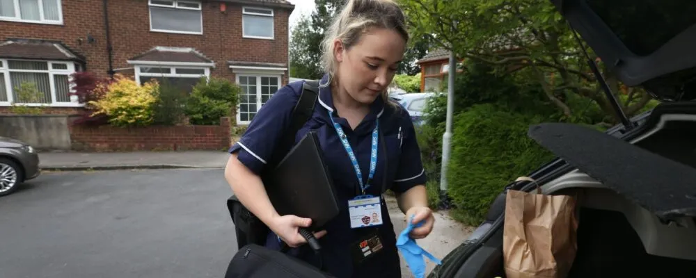 Photograph of a district nurse at work